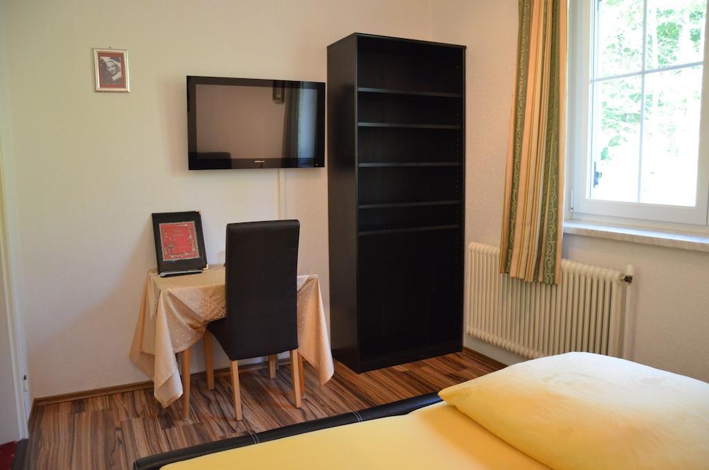 Villa Desiree - Hotel Garni - Adults Only Villach Camera foto